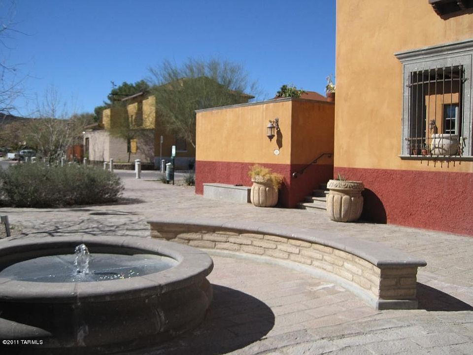 2nd image of 260 S Avenida Del Palo Fierro