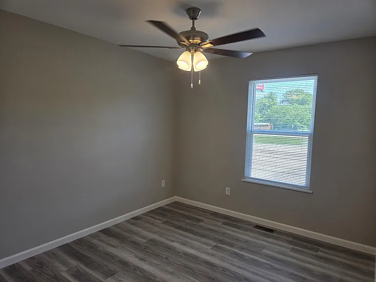 Willow Grove Apartments — Photo 62
