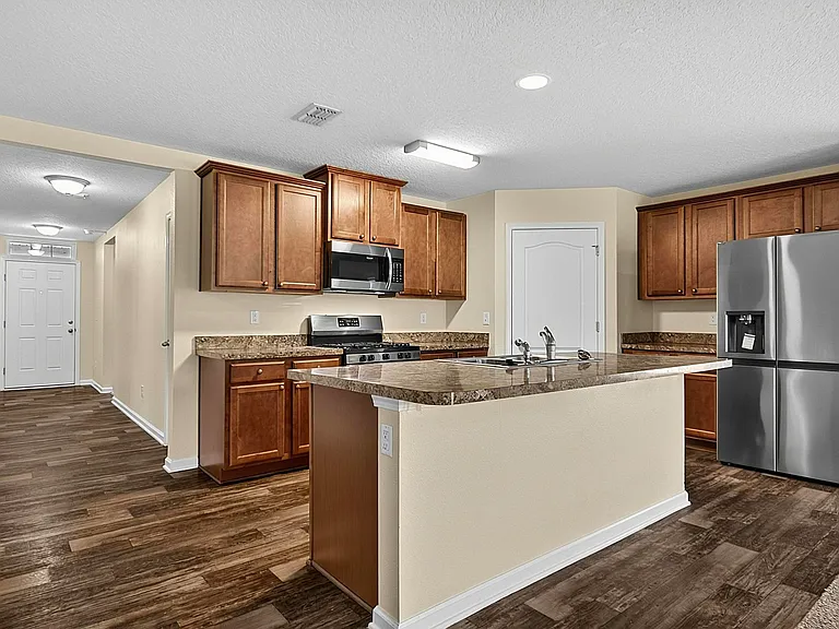 137 Fairway Ct — Photo 21