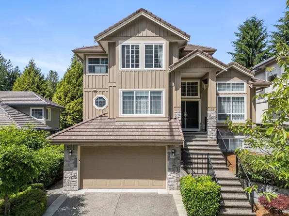 16 Wilkes Creek Dr, Pt Moody, BC V3H 4Z6