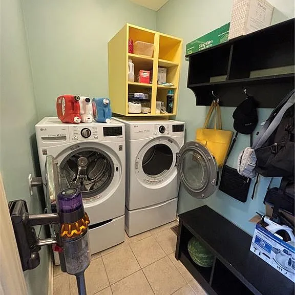 340 Nell Ct — Photo 38