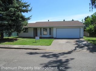 834 Shores St NE, Salem, OR 97301