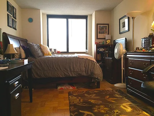 Rented by Keller Williams NYC | media 11