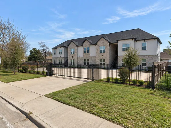 2942 Altoona St, Houston, TX 77026