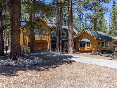 1185 Mitchell Ln, Big Bear City, CA, 92314