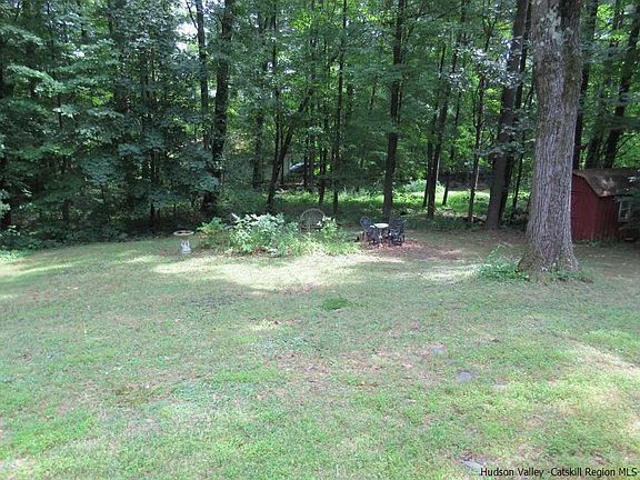 3rd image of 99 Glenerie Ln
