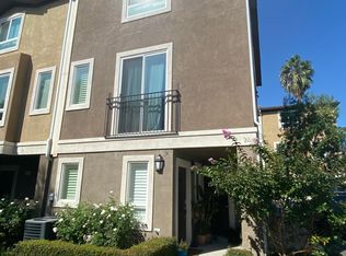 14709 1/2 Sherman Way, Van Nuys, CA 91405