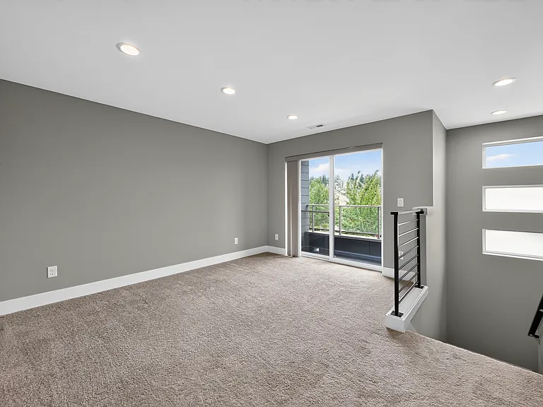 32838 Ten Trails Pkwy SE — Photo 12