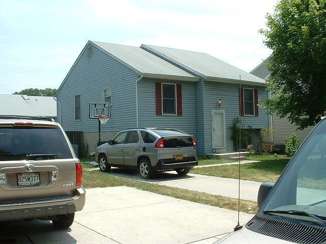 2nd image of 8045 Escalon Ave
