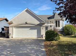 10324 Bunce CRESCENT, North Battleford, SK S9A 3Y4