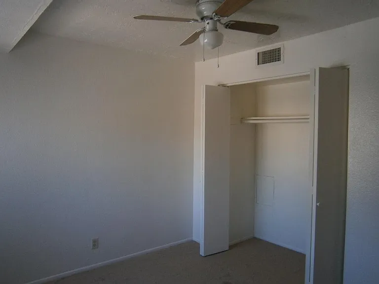 7920 E McKinley St #D — Photo 6