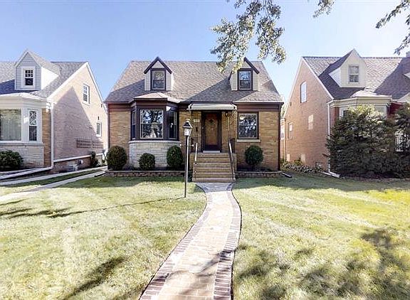 2nd image of 3005 N 78th Ct