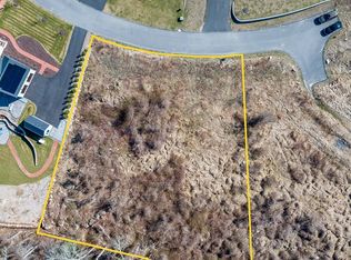 152 Fairway Dr, Dartmouth, MA 02747