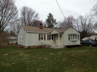 18 Whitaker St, Springfield, MA 01104