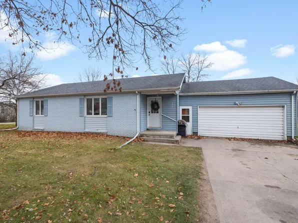 400 Baldwin St, Maxwell, IA 50161