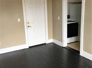 12 Pleasant St APT 18, Laconia, NH 03246