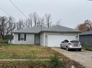3132 W College St, Springfield, MO 65802