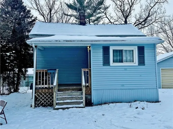 1512 White Ave, Akron, OH 44307
