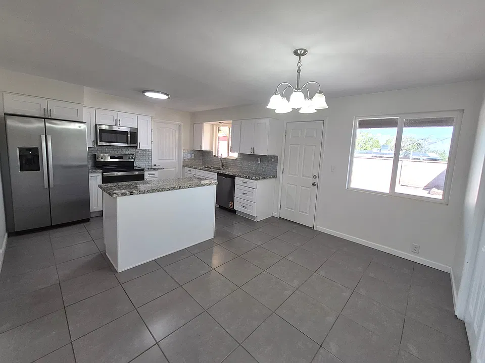 7325 E Placita Antigua