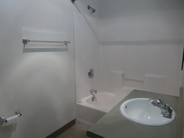 587 E Harvard Blvd #102 — Photo 9