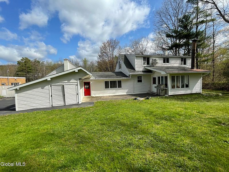 4th image of 2241-2275 Duanesburg Road
