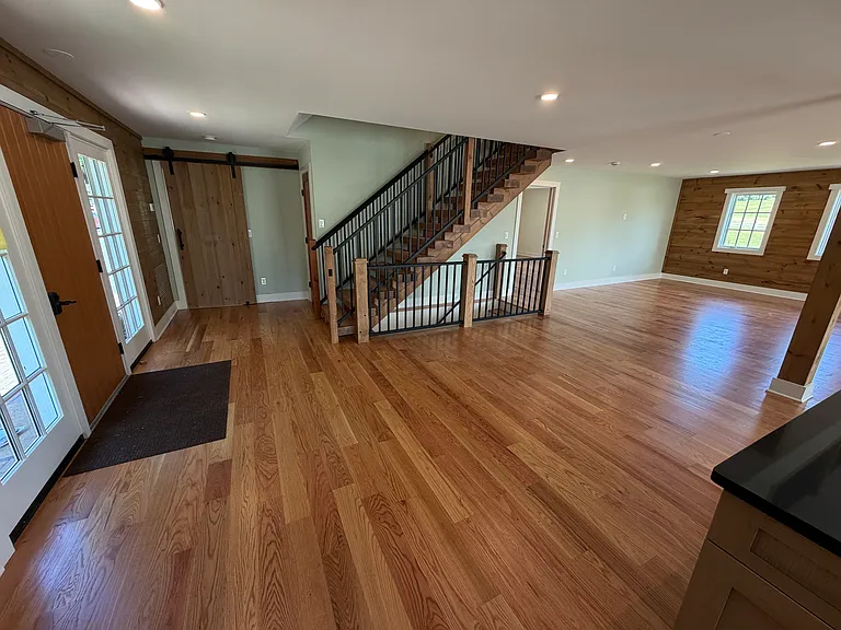 Entry and TV area