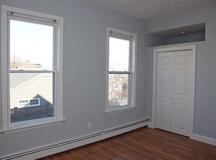 5 Munroe St #L12, Somerville, MA 02143