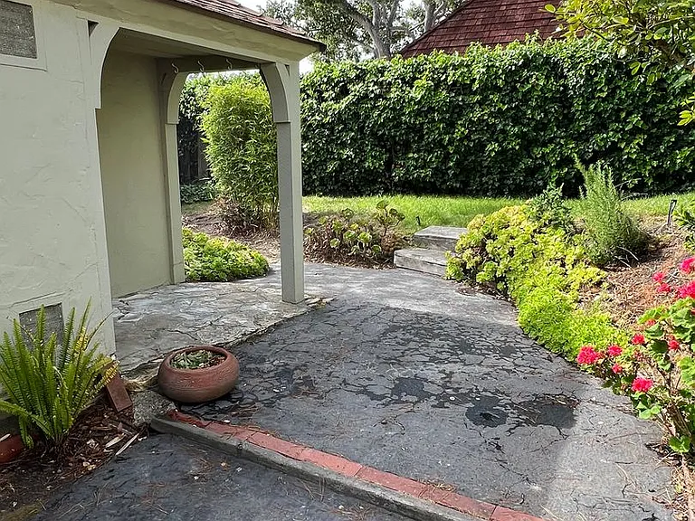 Ocean 2 Nw Santa Rita — Photo 15
