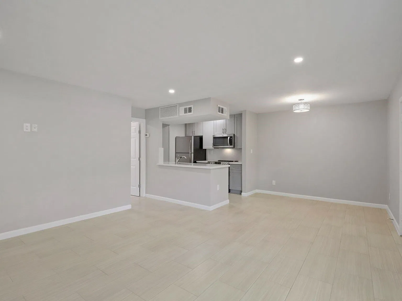 1 bed, 1.0 bath, 630 sqft, $1,150 — Photo 4