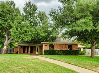 1724 Beaver Creek Pl, Duncanville, TX 75137