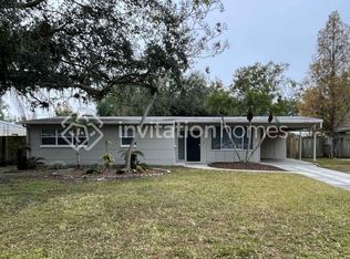 813 E River Dr, Temple Terrace, FL 33617
