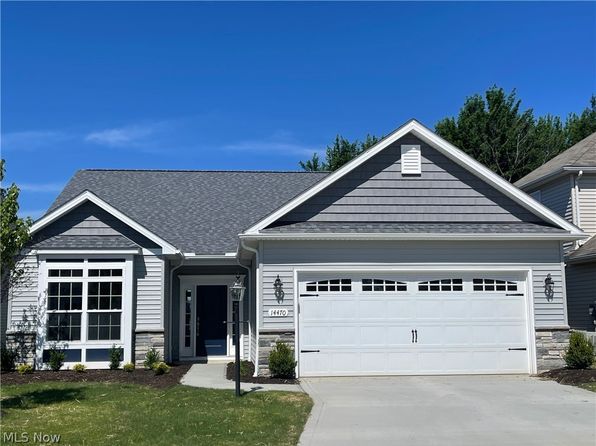 new construction cluster homes in strongsville ohio