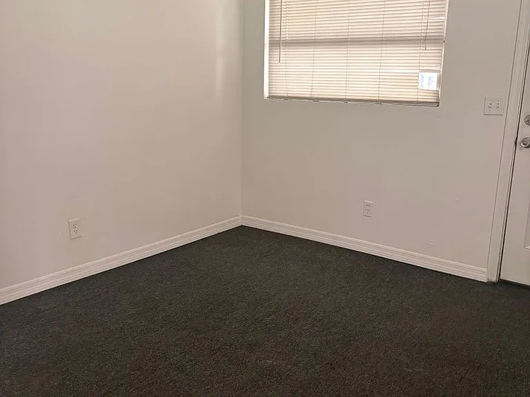 322 Bellevue Ave — Photo 18