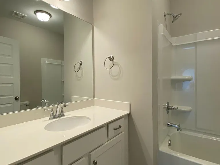 65 Red Oak Ct — Photo 42