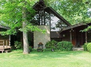 10732 Bunker Dr, Demotte, IN 46310