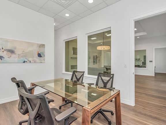 2nd image of 1124 W Avenue O #B538c7587
