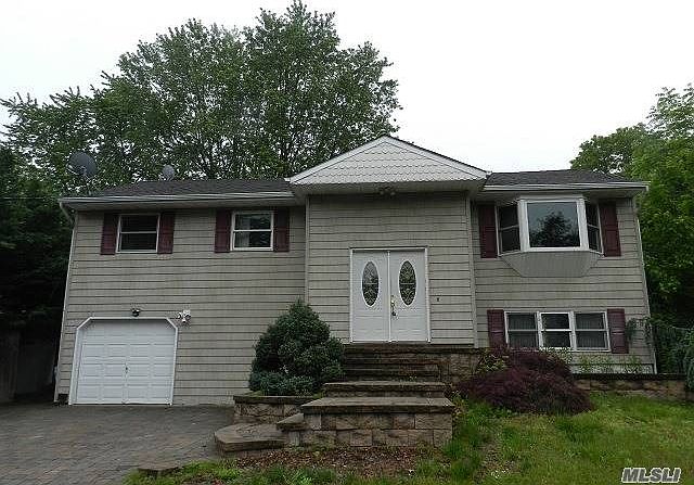 1st image of 56 Sarah Dr