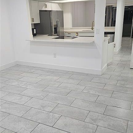 3rd image of 2500 21ST STREET NW #15