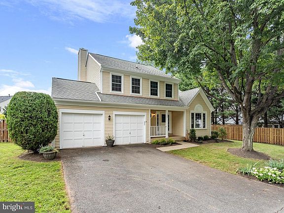 2nd image of 13207 Ladybank Ln