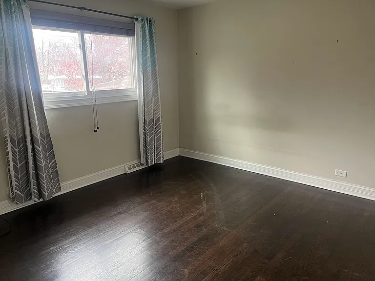 5535 Oakton St — Photo 11