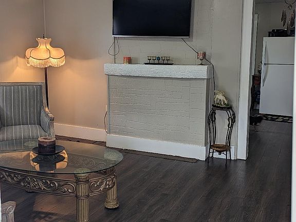 5th image of 1210 Vermont Ave #201