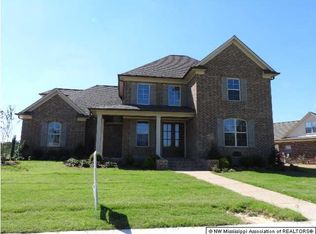 2399 Beauvoir Dr, Hernando, MS 38632