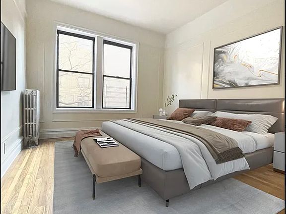 3rd image of 829 W 181st St #2C