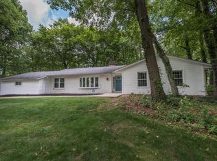 5970 Forestview Dr, Columbus, OH 43213