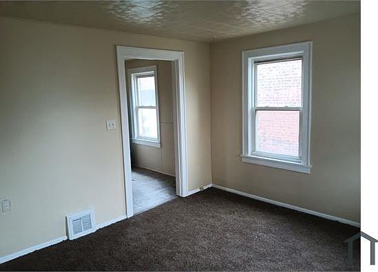 5th image of 864 Whitcomb Rd #2