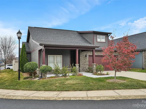 571 Summerfield Pl #132, Flat Rock, NC 28731