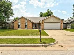 1900 Stepping Stone Trl, Edmond, OK 73013