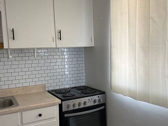 4th image of 331 Royal Gorge Blvd Unit 2