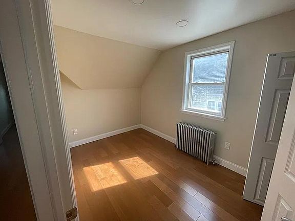 3rd image of 43 S 8th Ave Floor 3