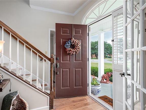4th image of 7231 Crab Apple Cir